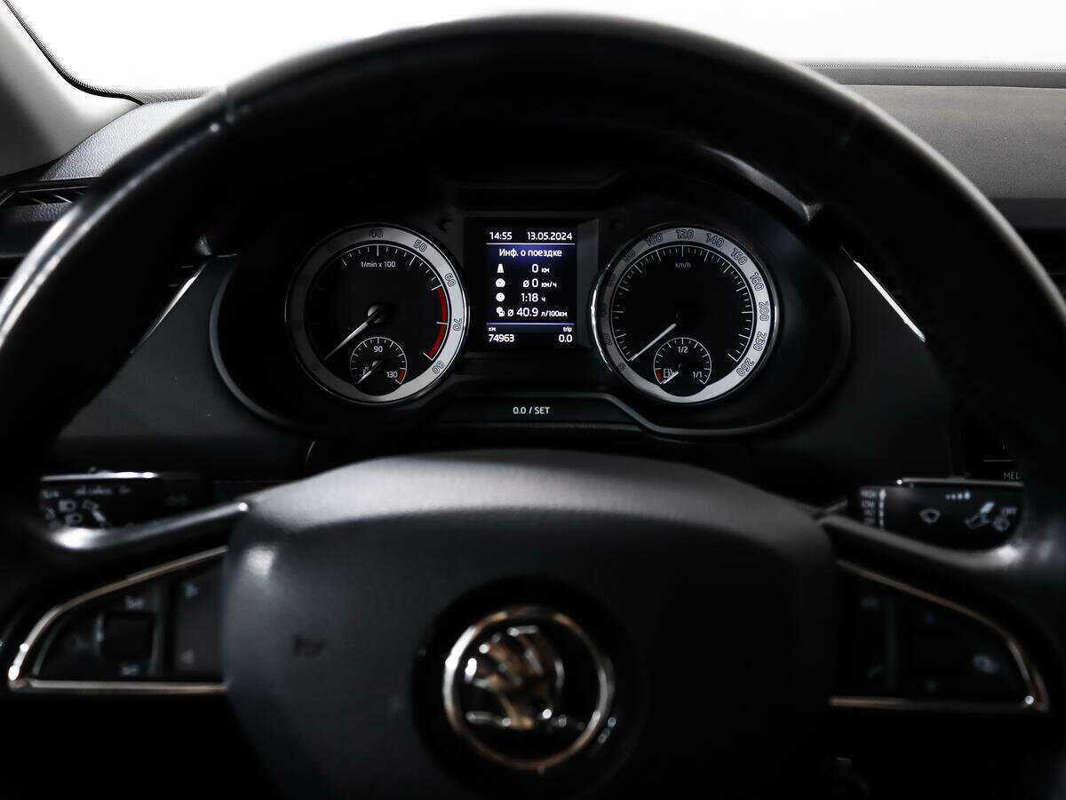 Skoda Octavia, 2018 Фото №16