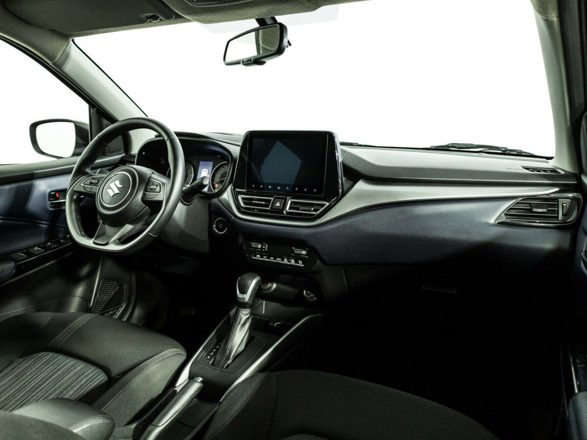 Suzuki Baleno III, 2022 Фото №9