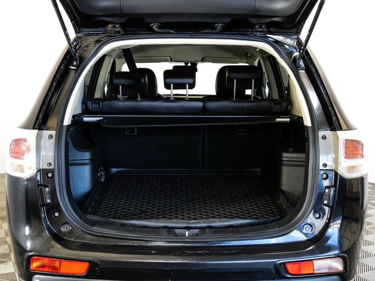 Mitsubishi Outlander, 2014 Фото №17