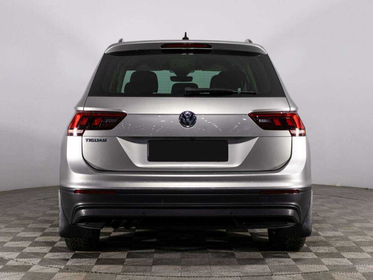 Volkswagen Tiguan, 2019 Фото №6
