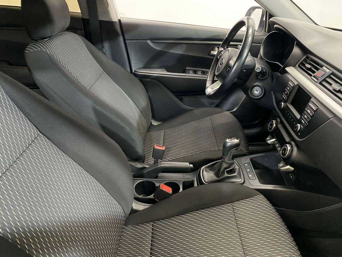 Kia Rio X-Line, 2019 Фото №10