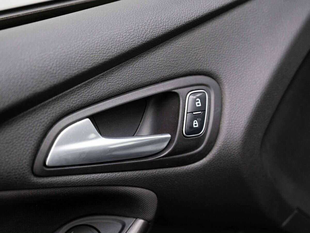 Ford Focus, 2019 Фото №18