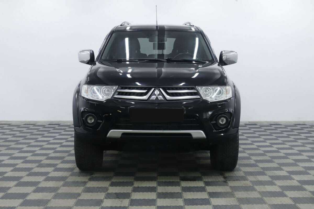 Mitsubishi Pajero Sport, 2015 Фото №4