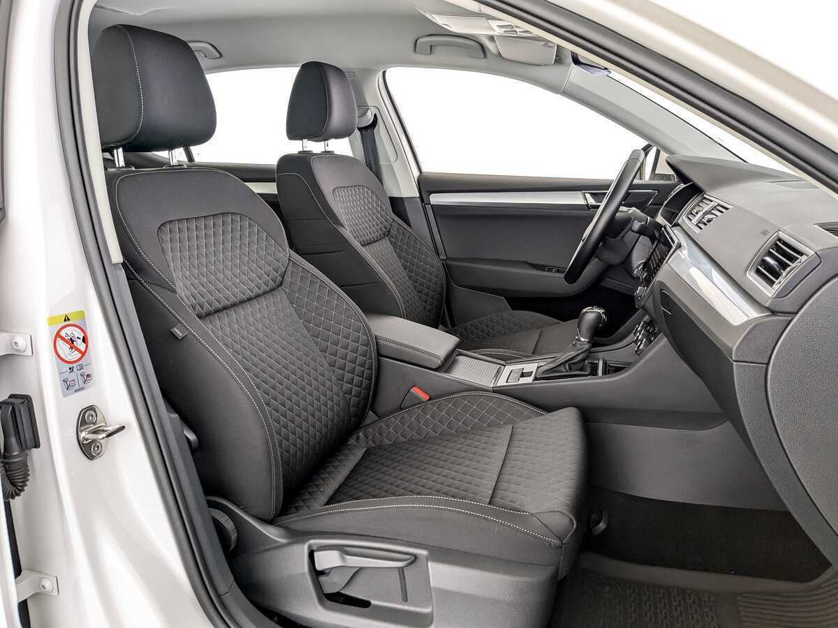 Skoda Superb, 2021 Фото №19