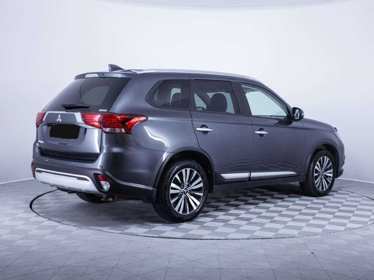 Mitsubishi Outlander, 2021 Фото №5