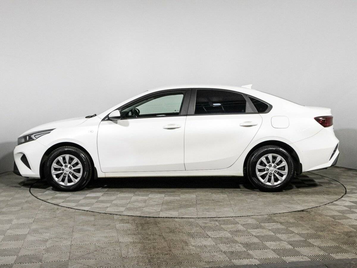 Kia Cerato, 2021 Фото №8