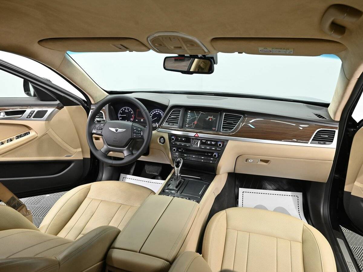 Hyundai Genesis, 2016 Фото №13