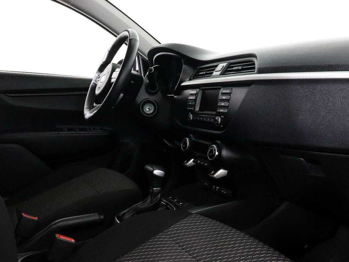 Kia Rio X-Line, 2020 Фото №6