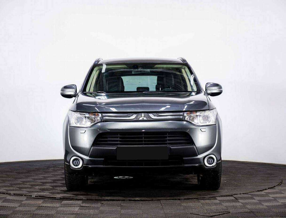 Mitsubishi Outlander, 2013 Фото №2