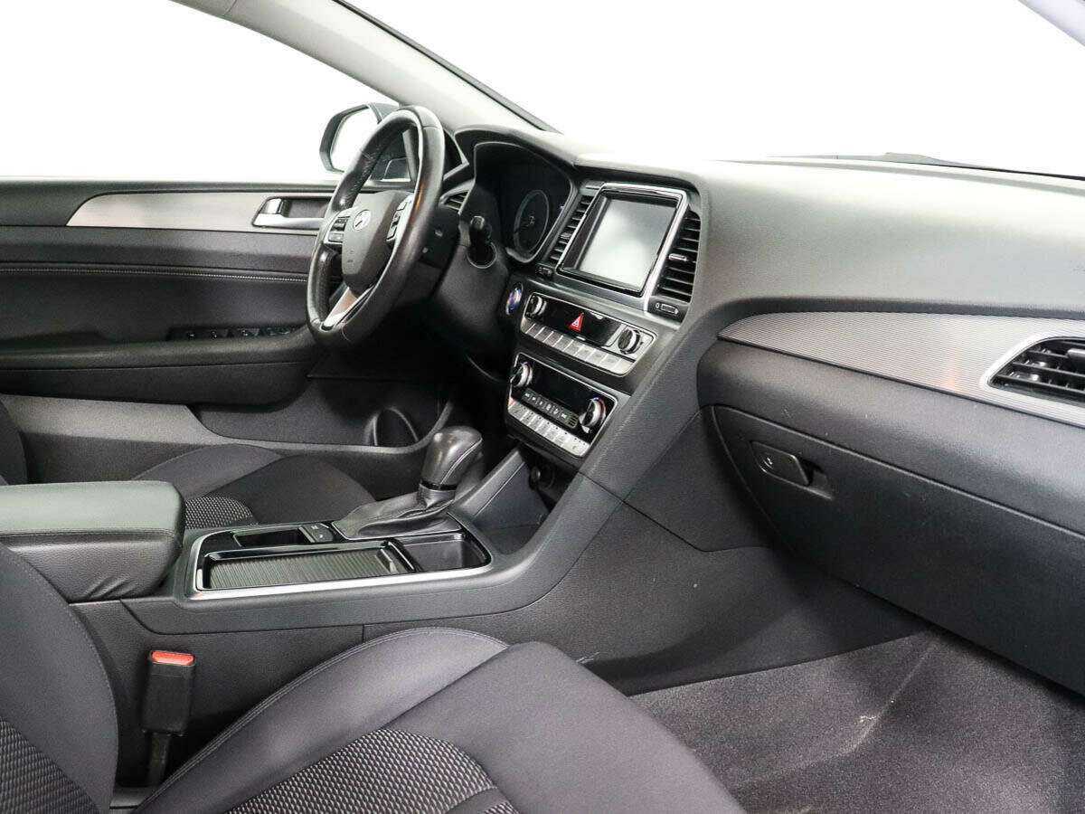 Hyundai Sonata, 2018 Фото №7