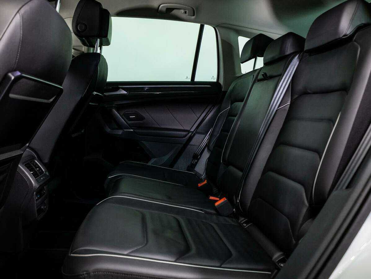 Volkswagen Tiguan, 2017 Фото №8
