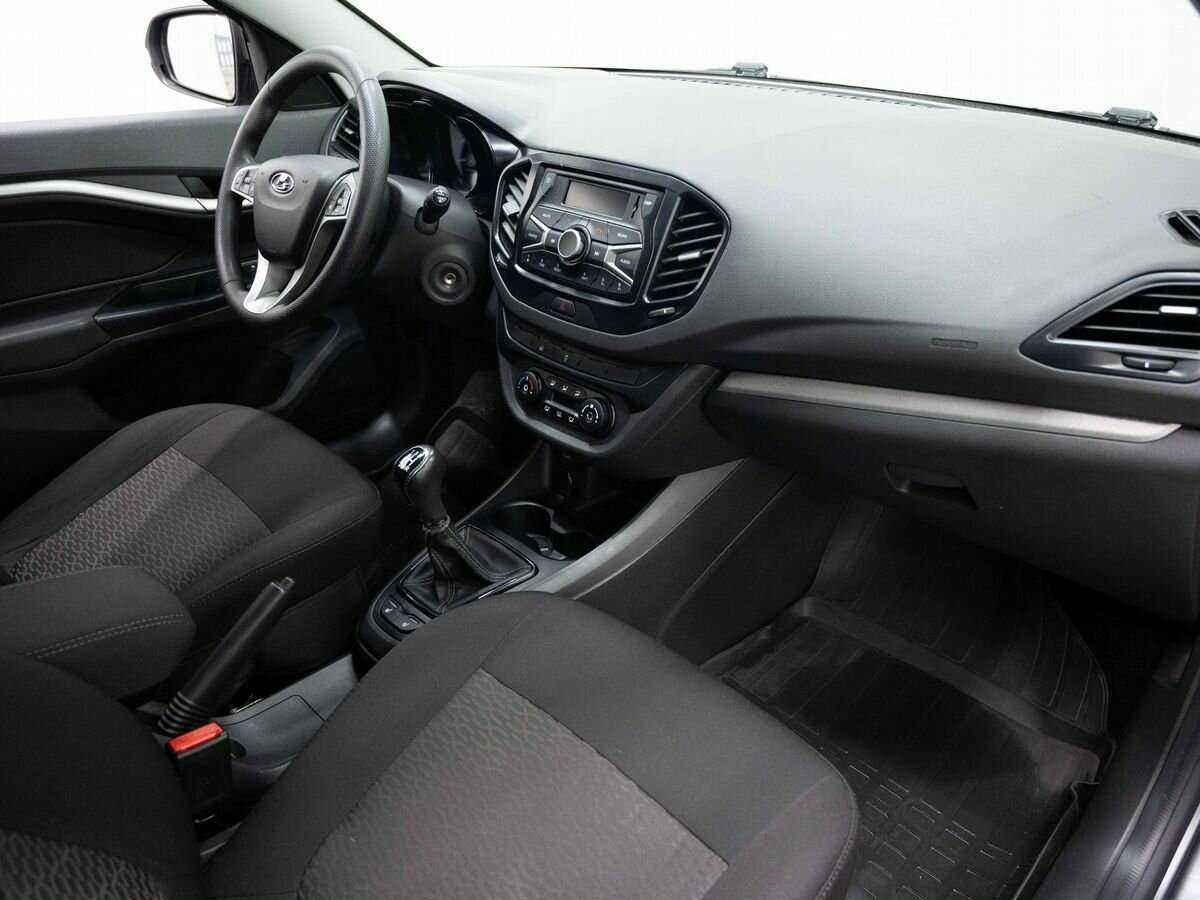 Lada (ВАЗ) Vesta SW, 2020 Фото №11