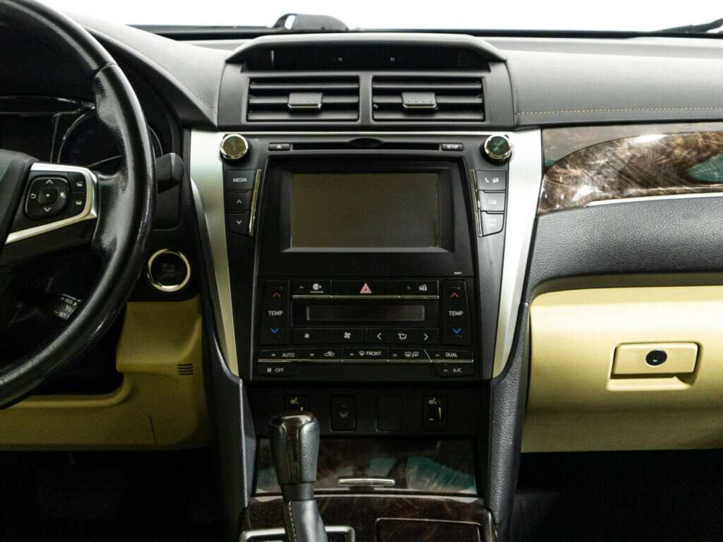 Toyota Camry, 2017 Фото №13