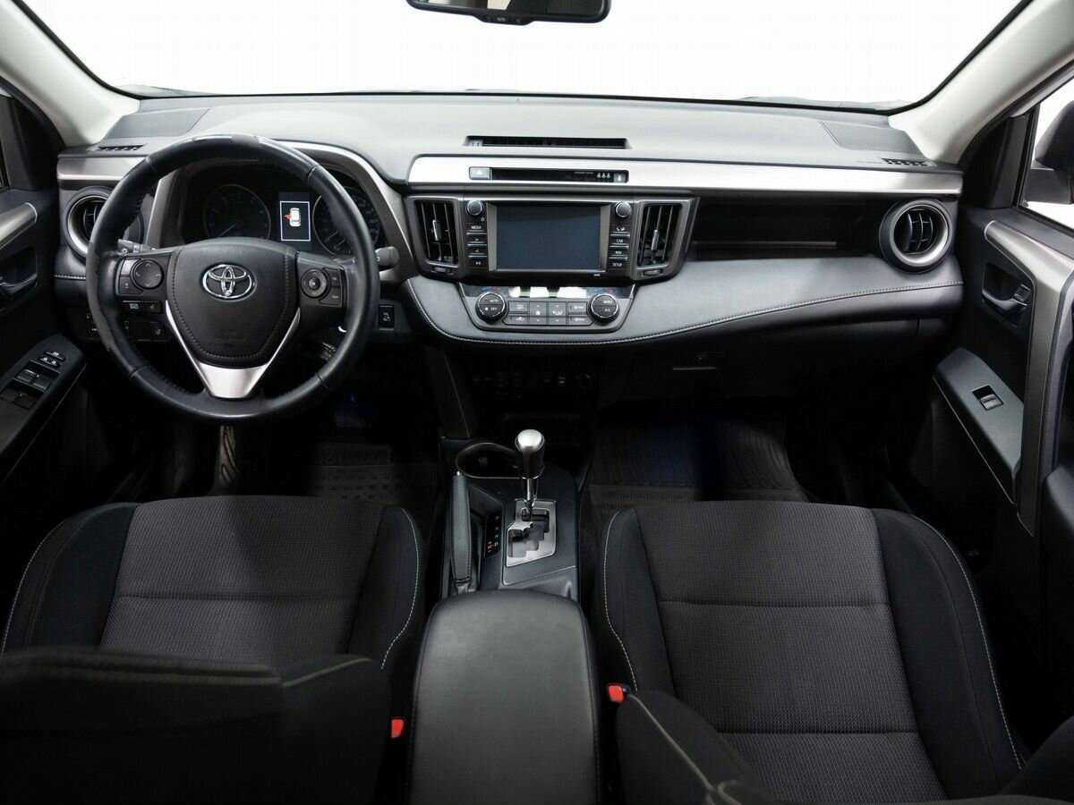 Toyota RAV4, 2017 Фото №11