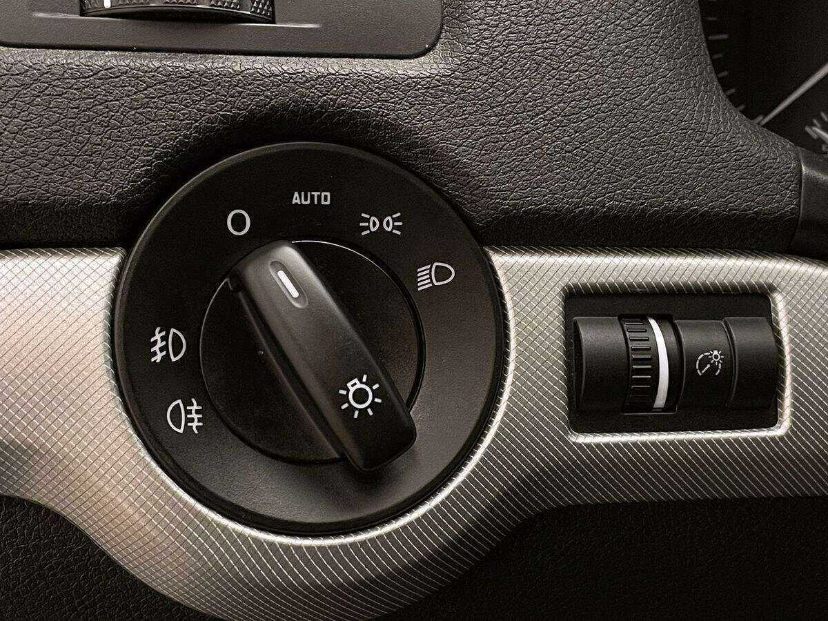 Skoda Octavia, 2012 Фото №13