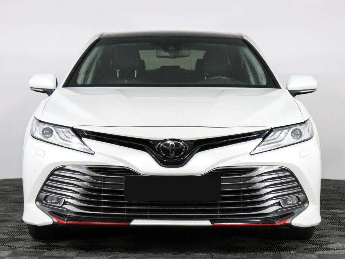 Toyota Camry, 2019 Фото №2