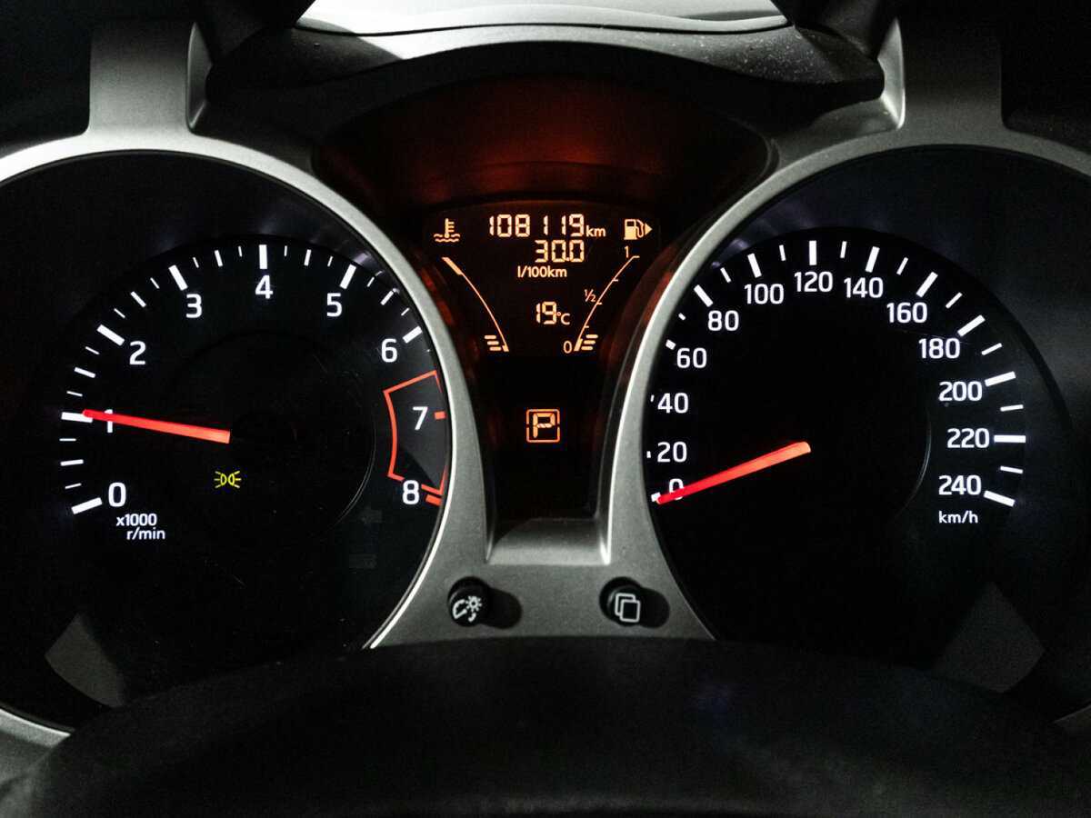 Nissan Juke, 2014 Фото №12