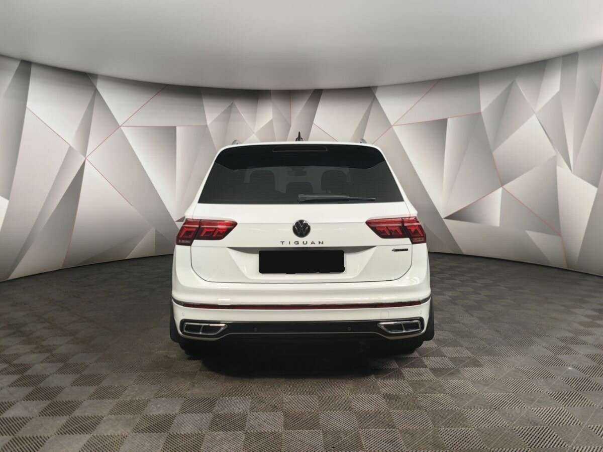 Volkswagen Tiguan, 2021 Фото №8