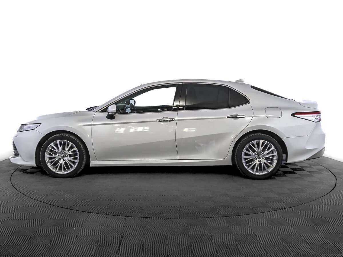 Toyota Camry, 2019 Фото №8