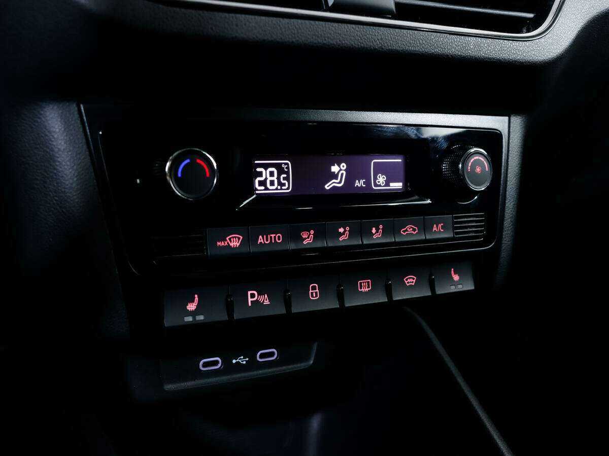 Volkswagen Polo, 2021 Фото №14