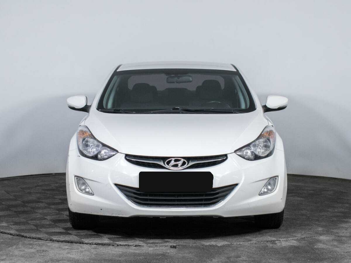 Hyundai Elantra, 2013 Фото №2