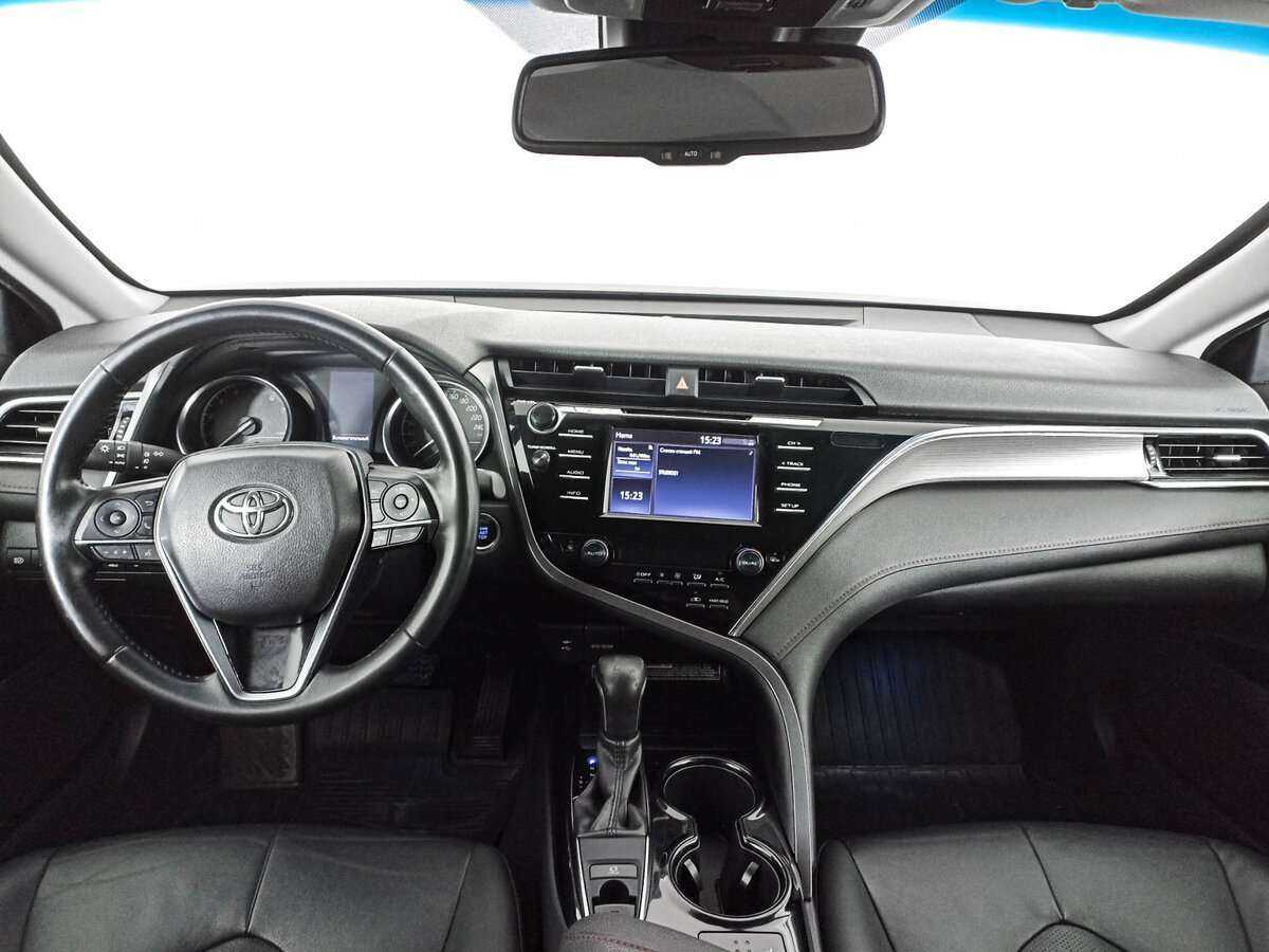 Toyota Camry, 2020 Фото №11