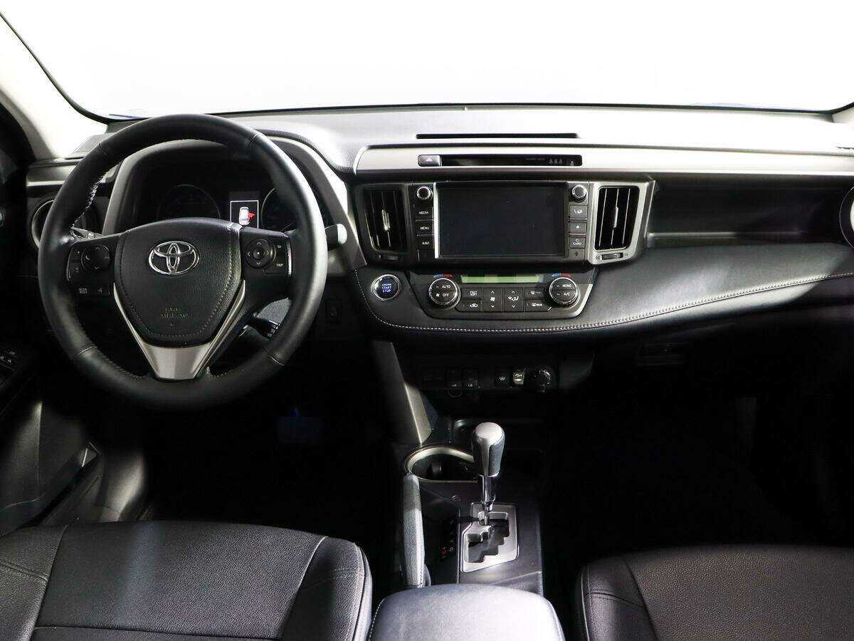 Toyota RAV4, 2017 Фото №10