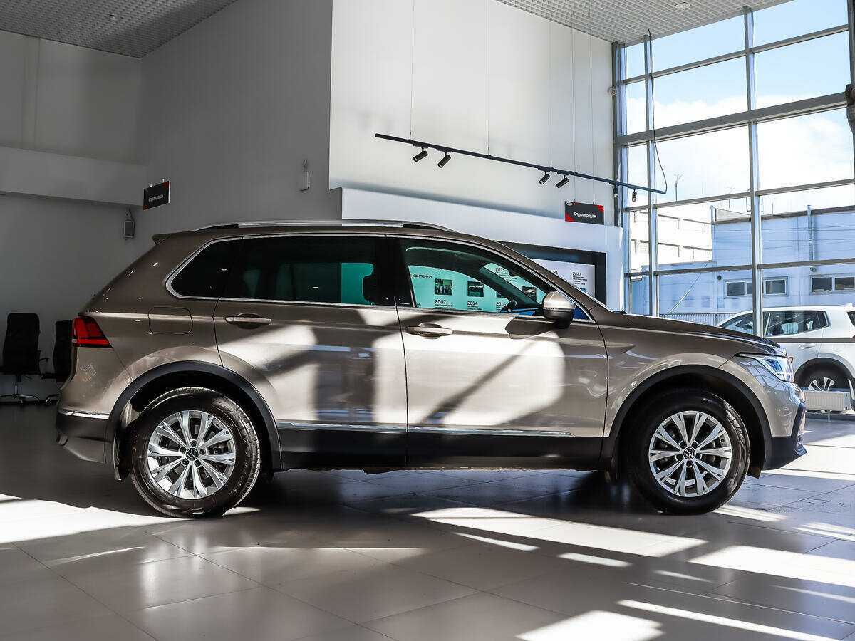 Volkswagen Tiguan, 2021 Фото №4
