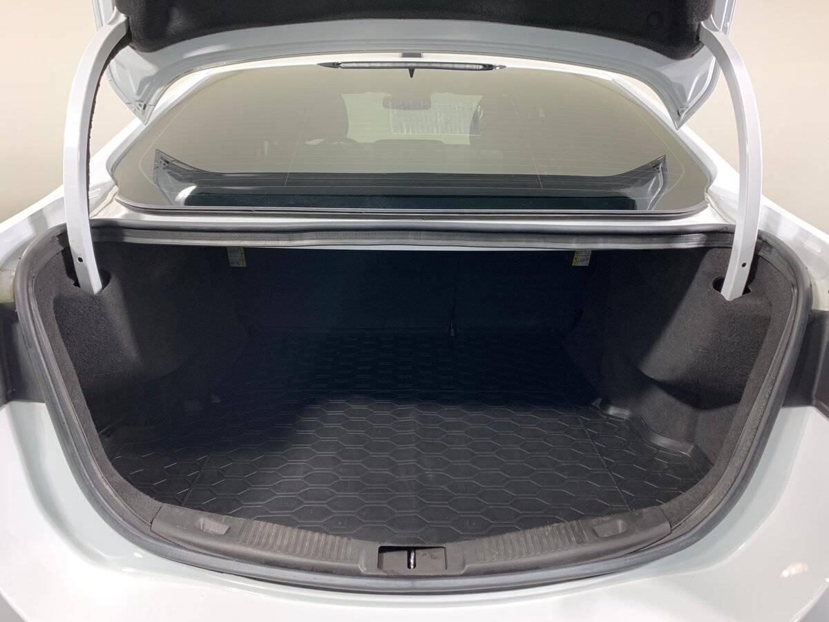 Ford Mondeo, 2018 Фото №19