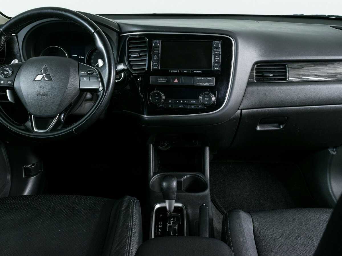 Mitsubishi Outlander, 2015 Фото №9