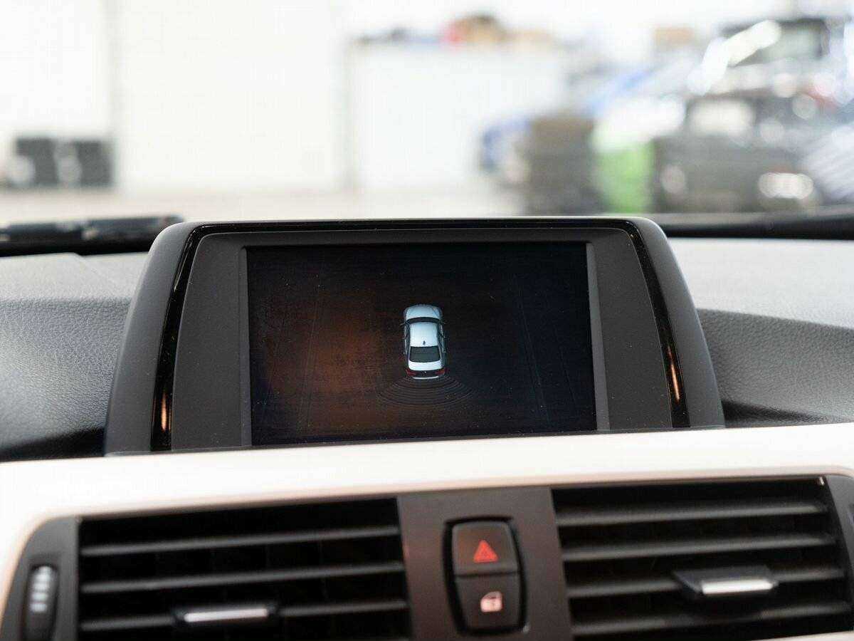 BMW 3 серии 320i, 2014 Фото №10