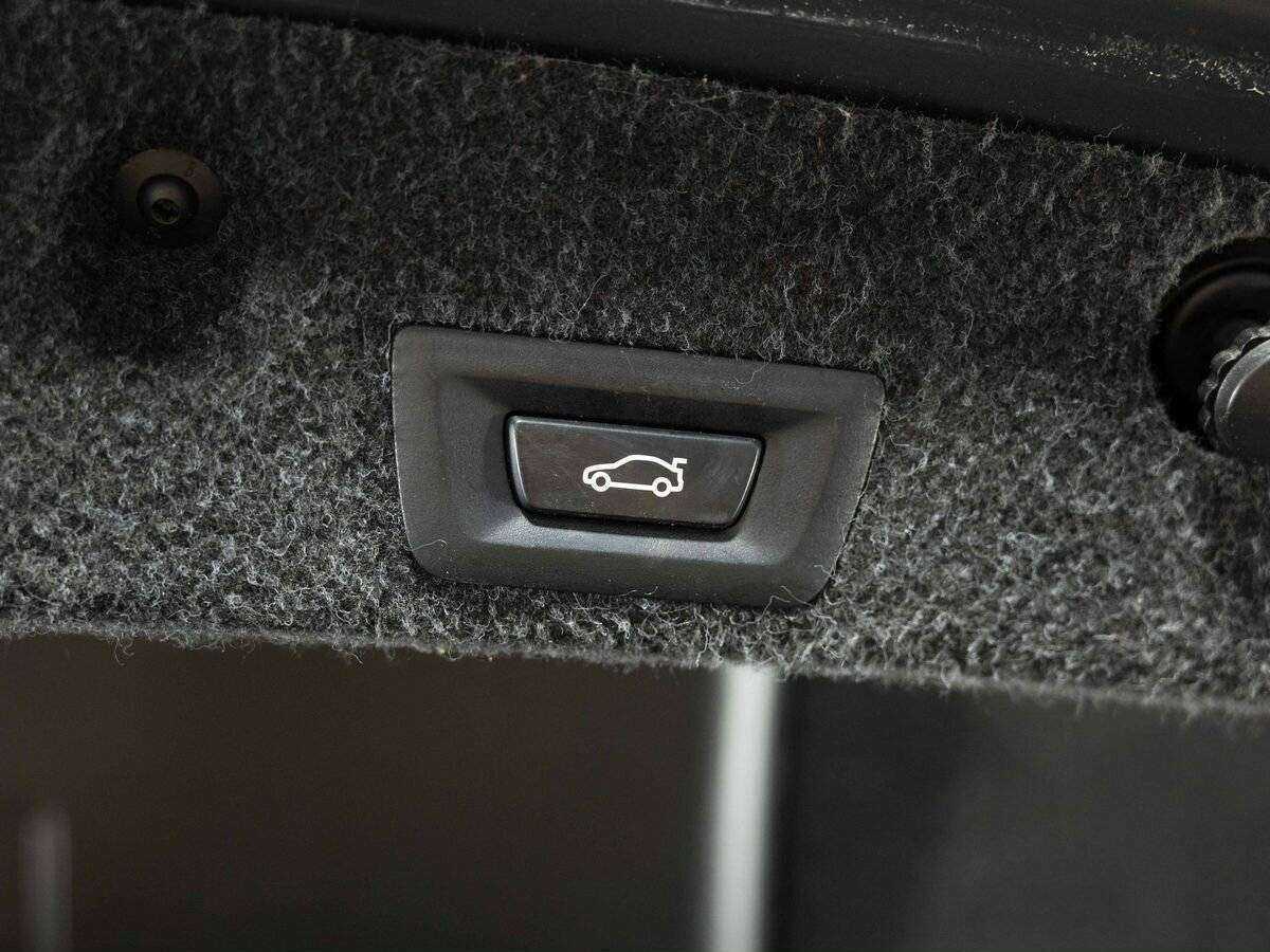 BMW 5 серии 528i, 2012 Фото №26