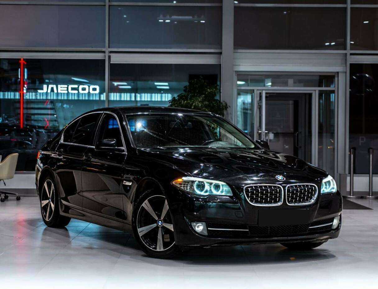 BMW 5 серии 530d xDrive, 2013 Фото №2