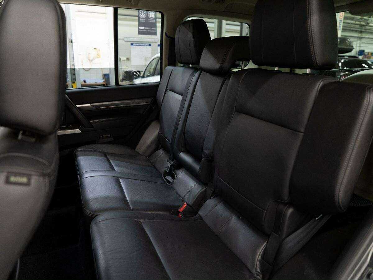 Mitsubishi Pajero, 2014 - 177 000 км. | Фото №6