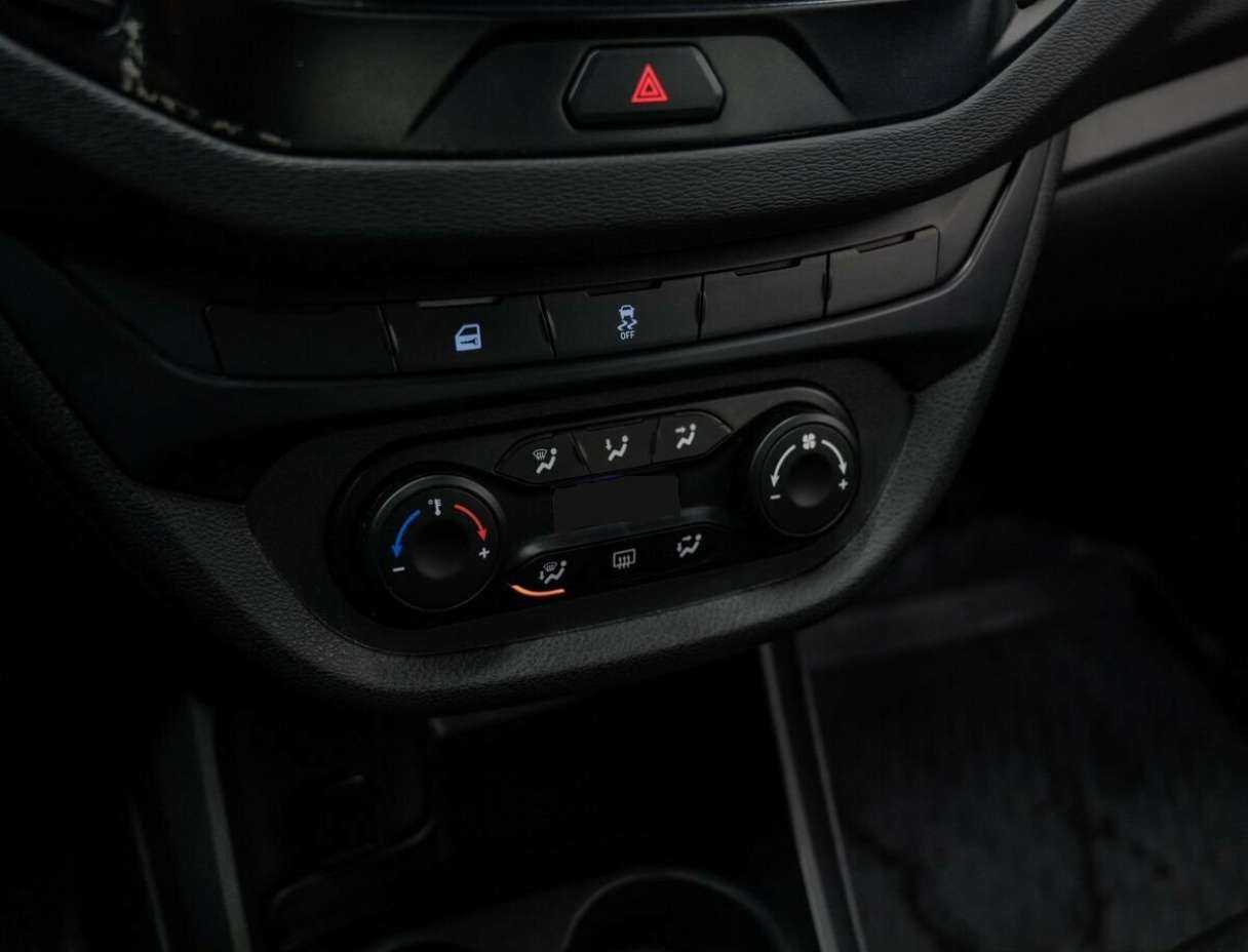 Lada (ВАЗ) Vesta, 2020 Фото №16