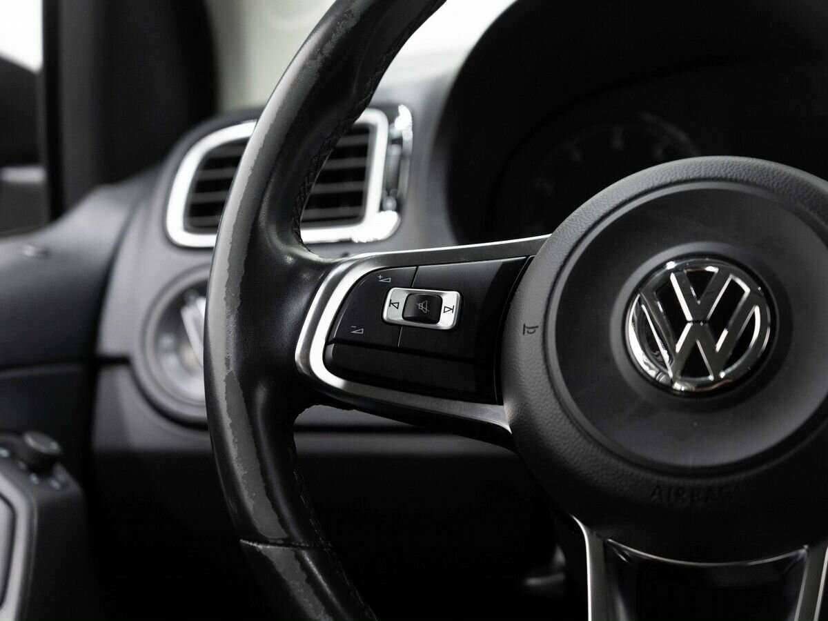 Volkswagen Polo, 2018 Фото №15