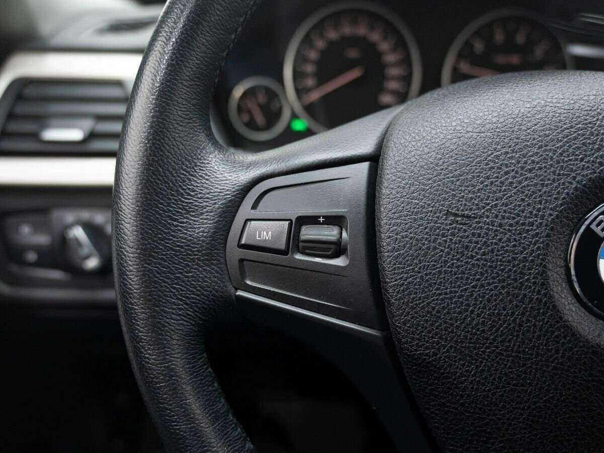 BMW 3 серии 316i, 2014 Фото №24