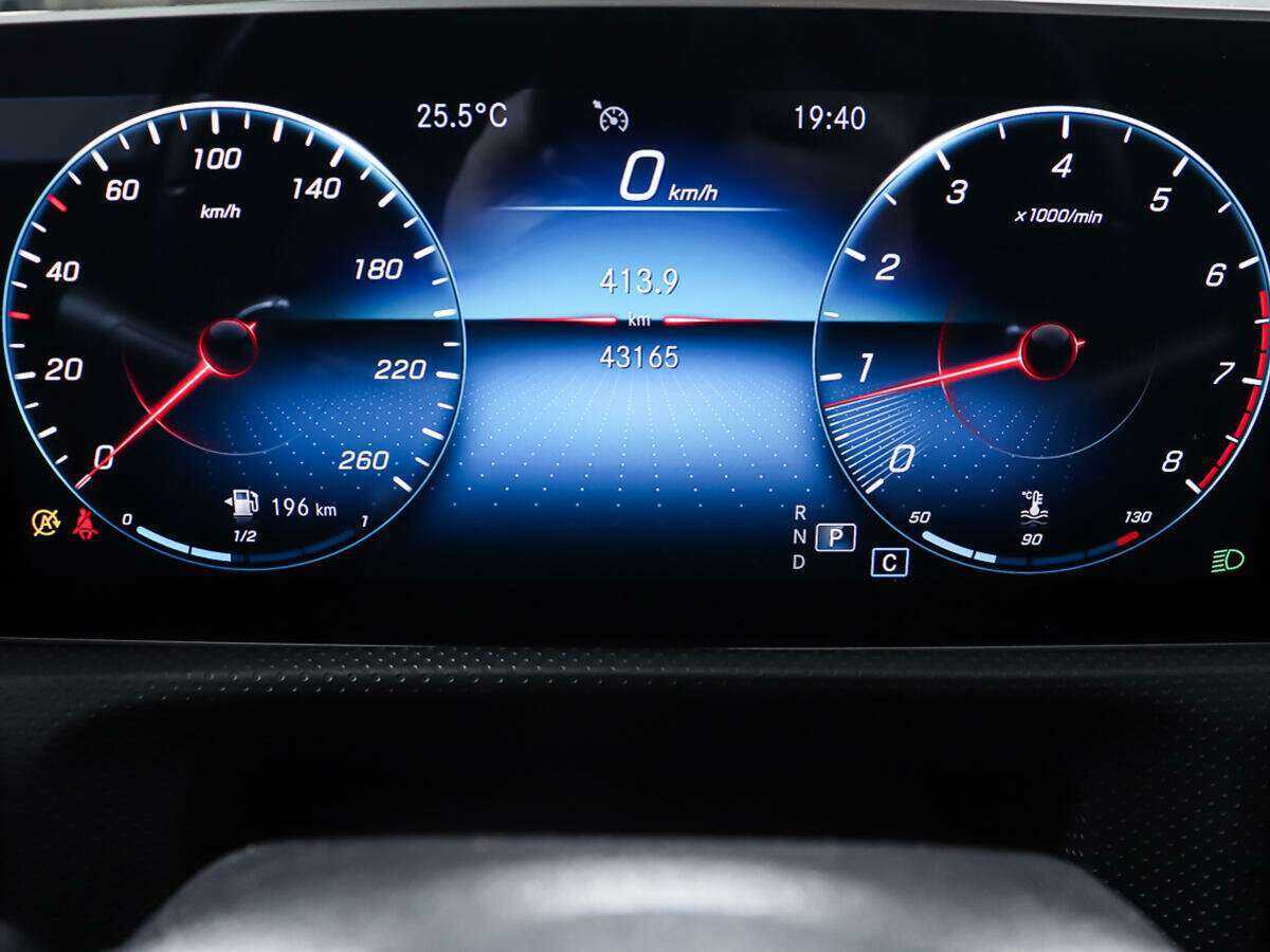 Mercedes-Benz A-Класс 200, 2019 Фото №13