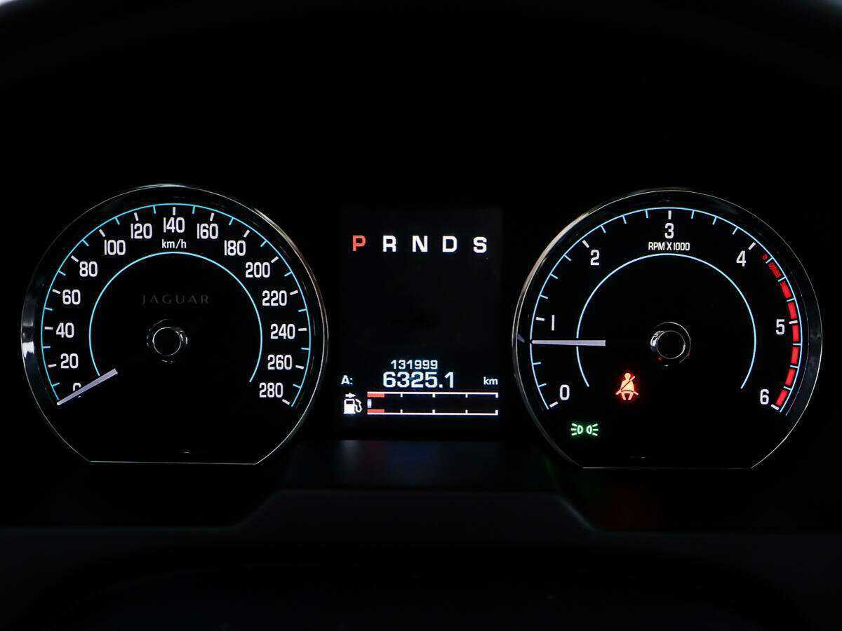 Jaguar XF, 2012 Фото №14