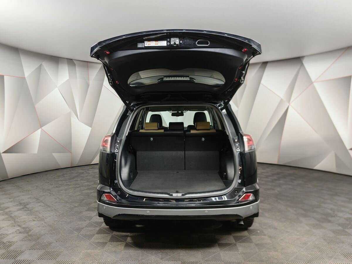 Toyota RAV4, 2017 Фото №16