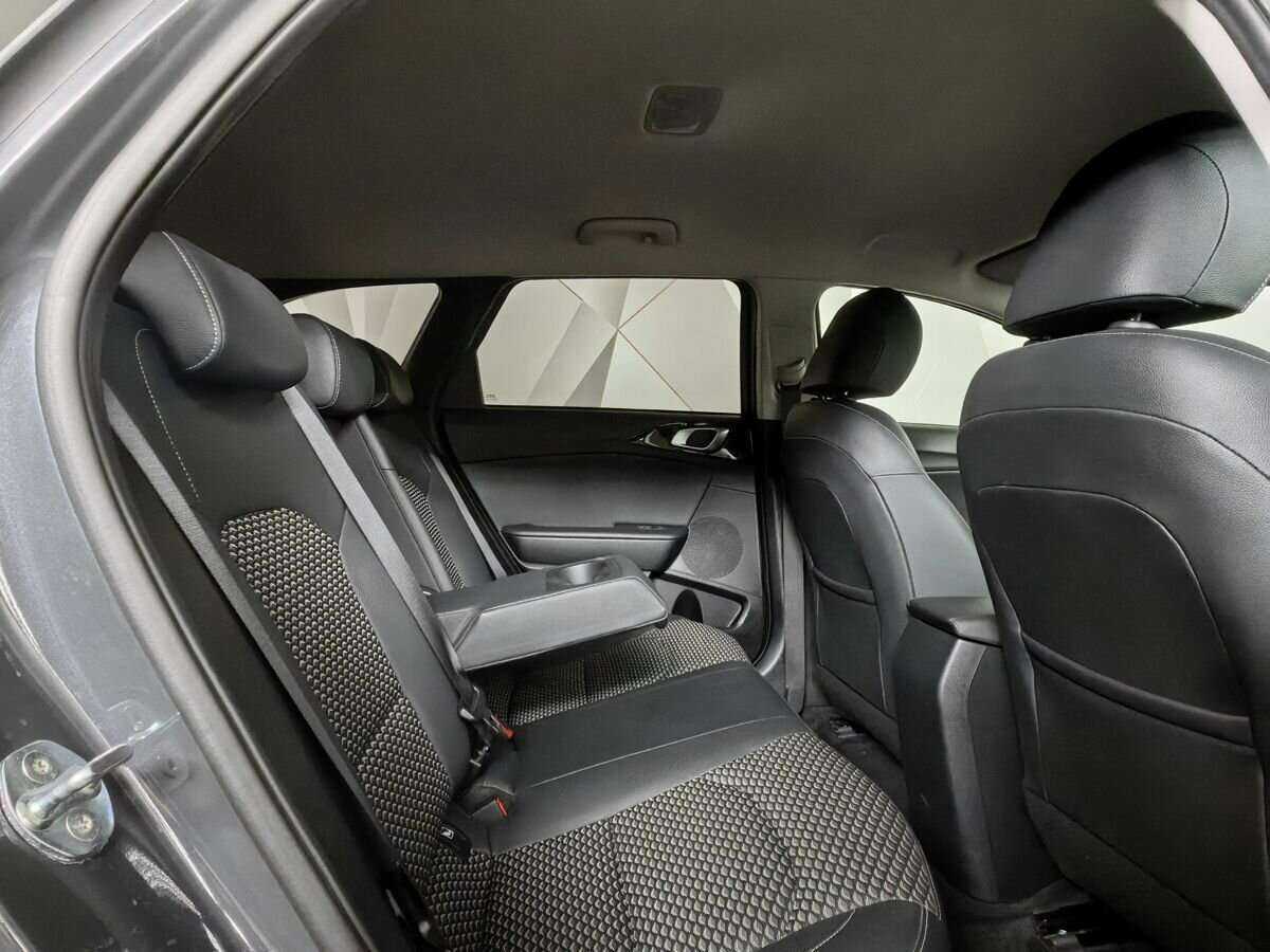 Kia Ceed, 2022 Фото №12