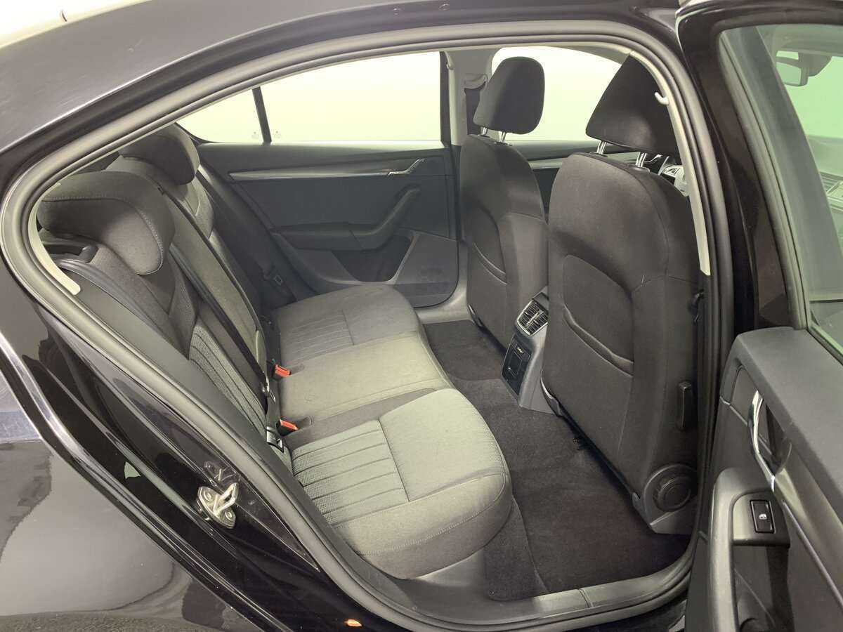 Skoda Octavia, 2018 Фото №14
