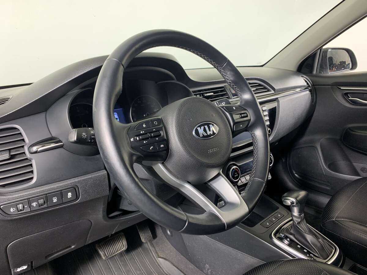 Kia Rio, 2018 Фото №9