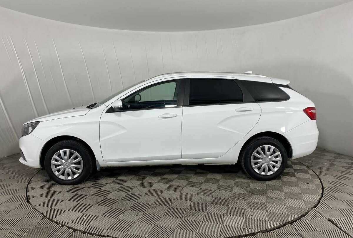 Lada (ВАЗ) Vesta SW, 2021 Фото №8