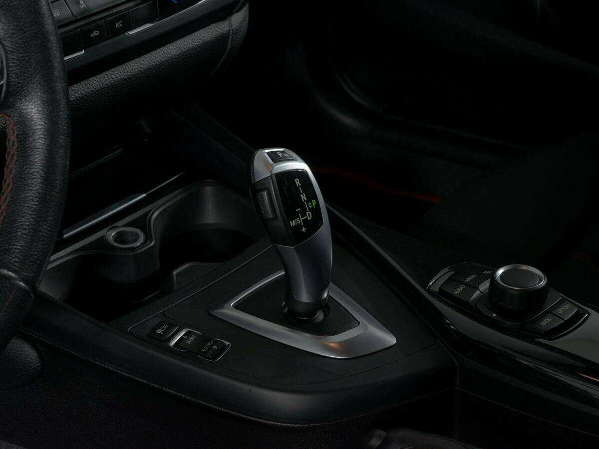 BMW 1 серии 116i, 2014 Фото №15