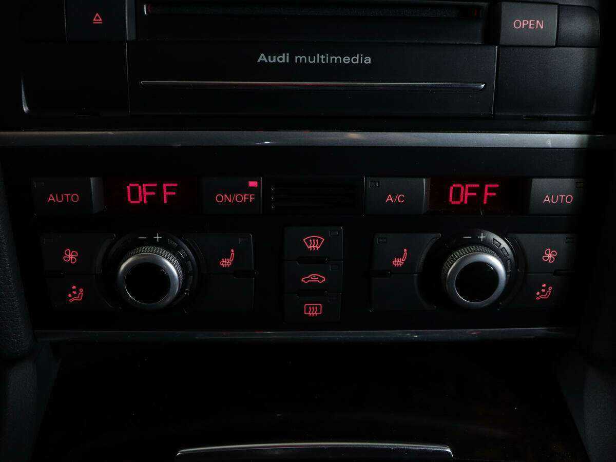 Audi Q7, 2013 Фото №25