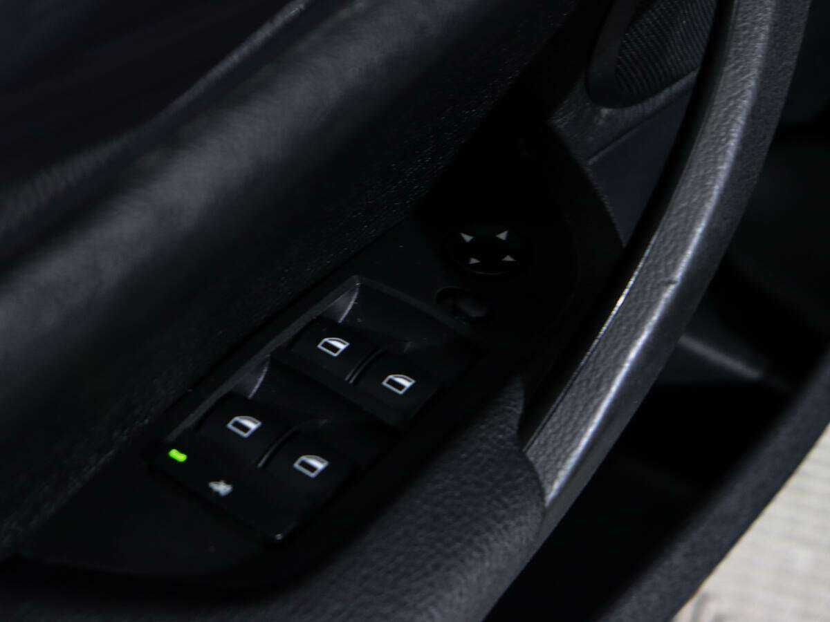 BMW X1 20d, 2012 Фото №16