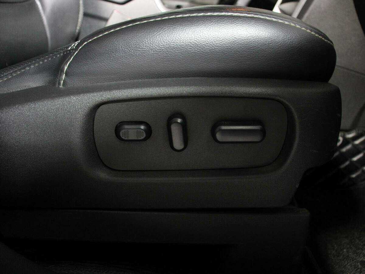 Ford Explorer Sport, 2013 Фото №13