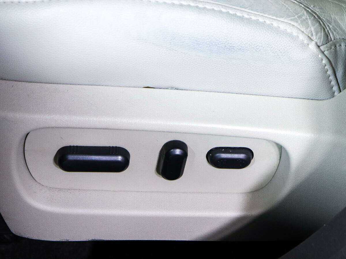 Ford Explorer, 2012 Фото №18