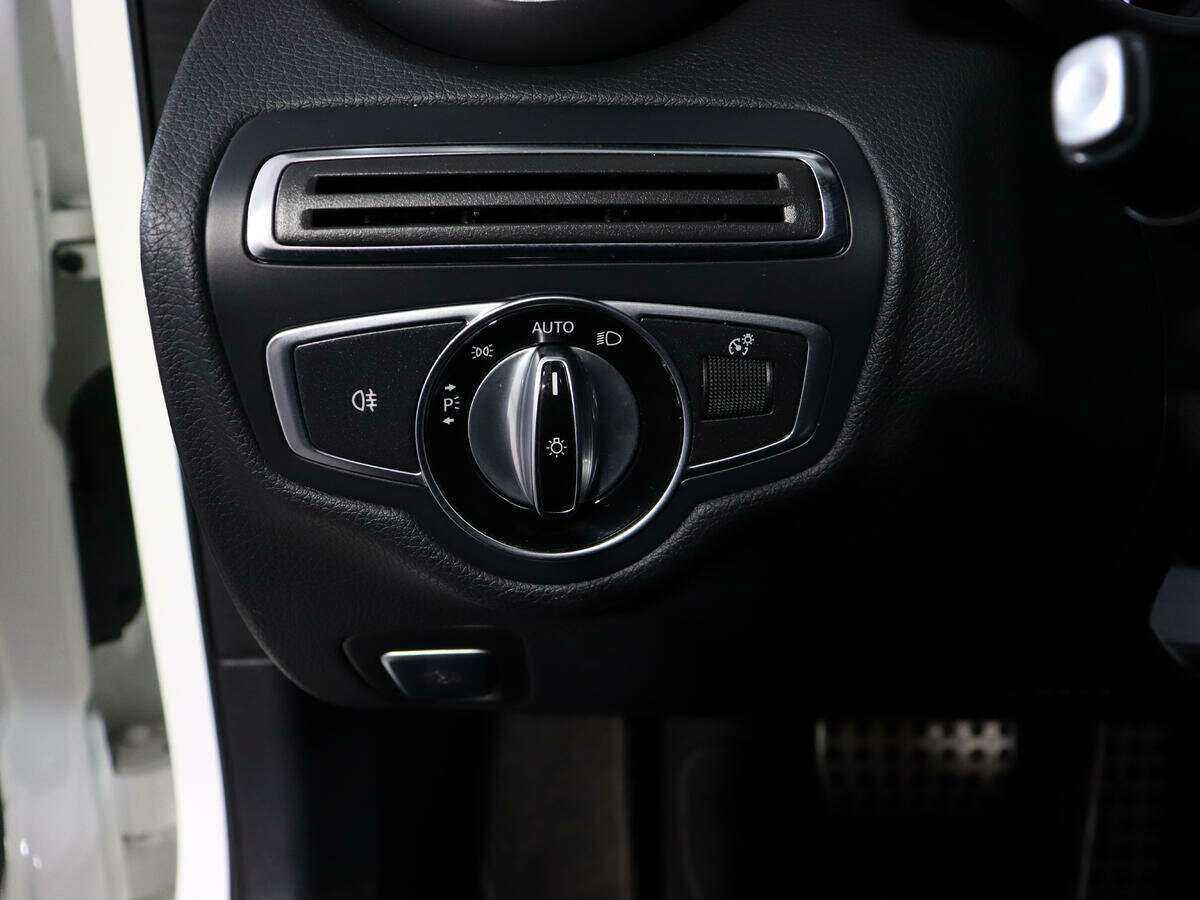 Mercedes-Benz C-Класс 250, 2016 Фото №19